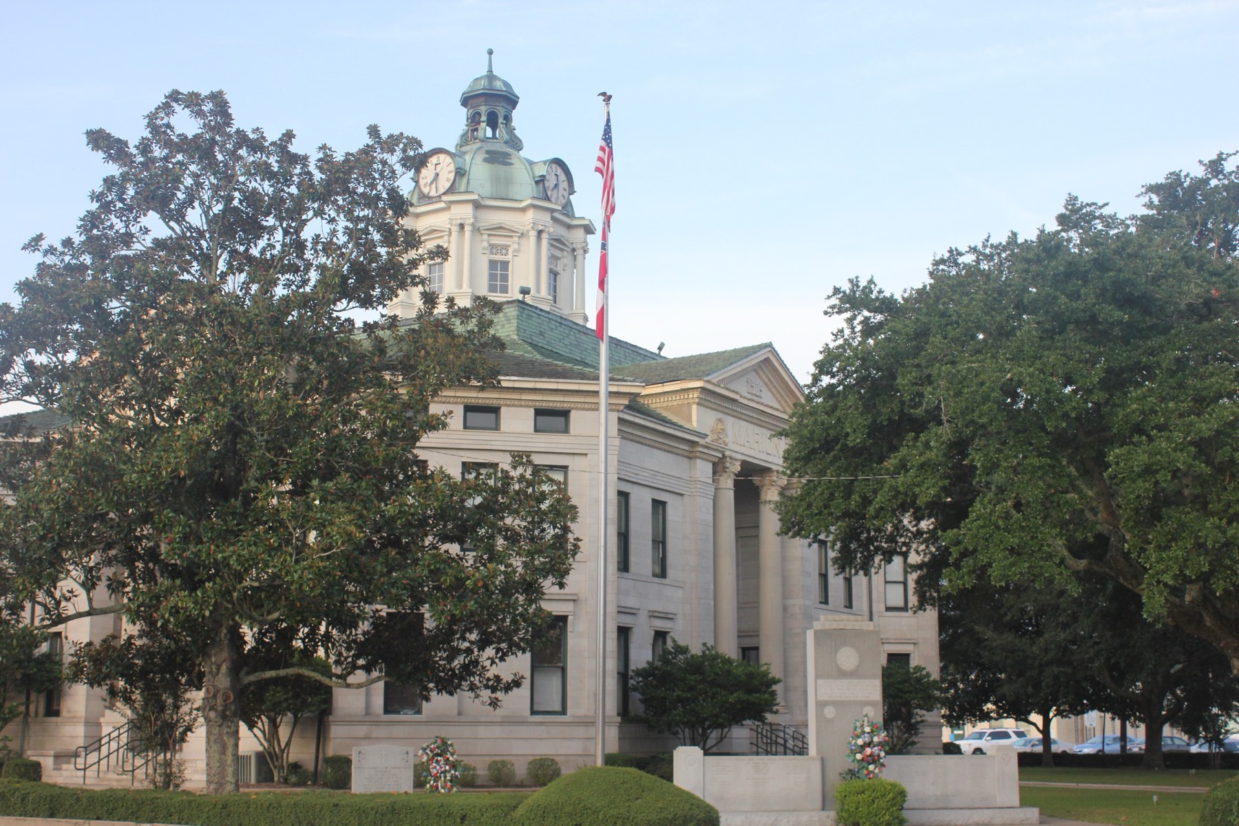 The Marion County courthouse in downtown Columbia