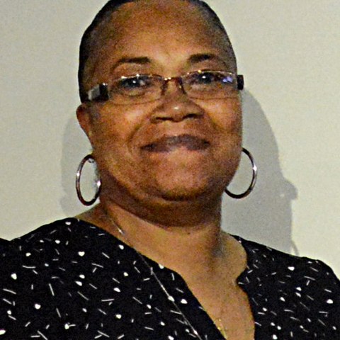 Anna Evans